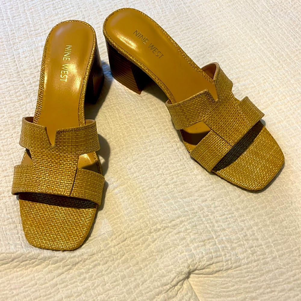 Nine West sandals in terrific condition worn once.